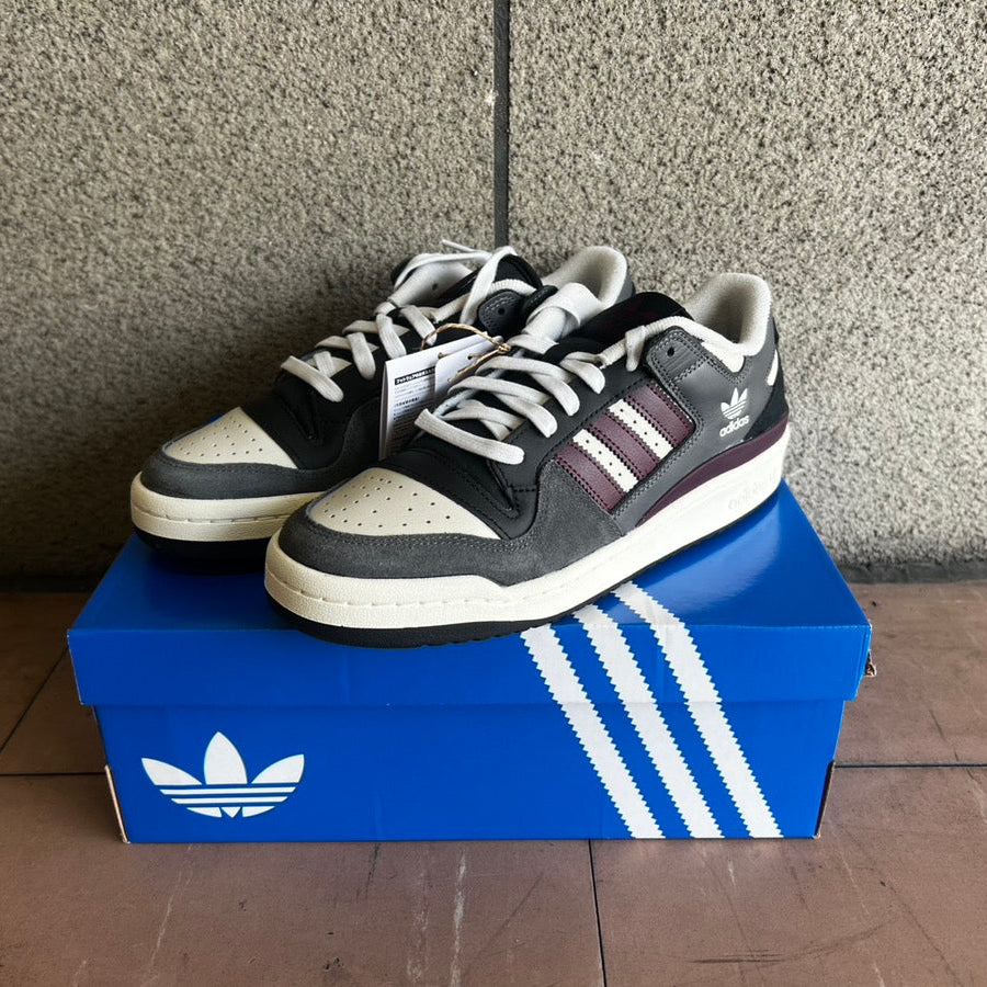 ADIDAS(HQ9421)FORUM 84 LOW ADV 26SS – EKL SKATE PARK