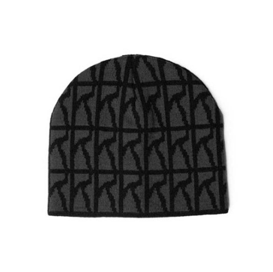 POETIC COLLECTIVE SKULL BEANIE LOGO PATTERN