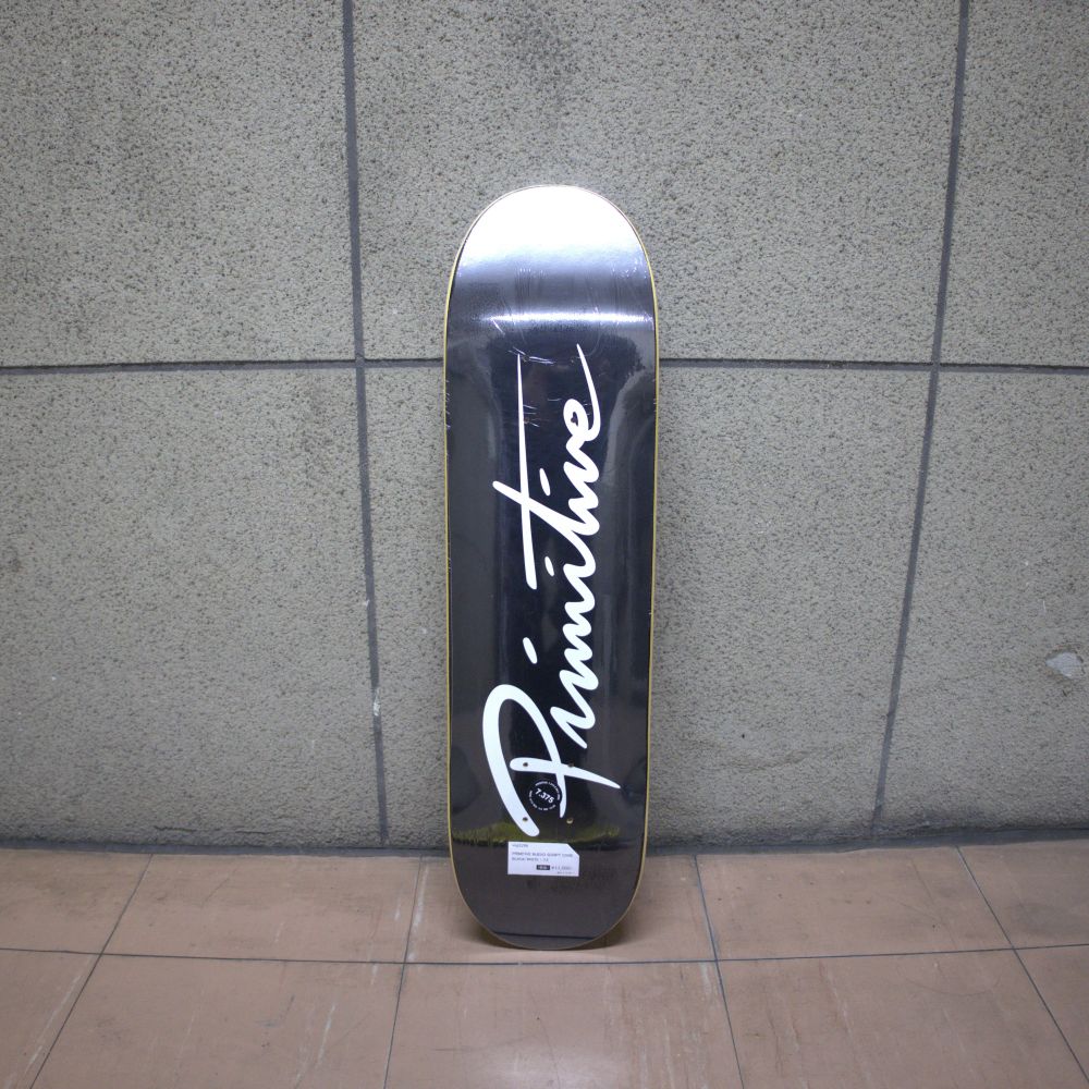 PRIMITIVE NUEVO SCRIPT CORE BLACK/WHITE - 7.3